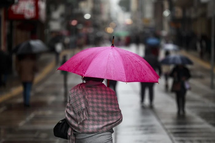 Primeiro ciclone extratropical de 2026 deve trazer temporais para o Sul; veja estados afetados