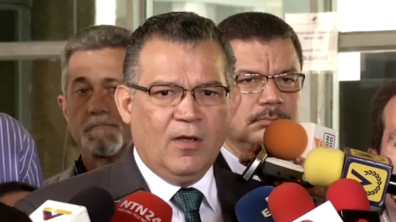 Venezuela liberta ex-candidato à presidência, Enrique Márquez