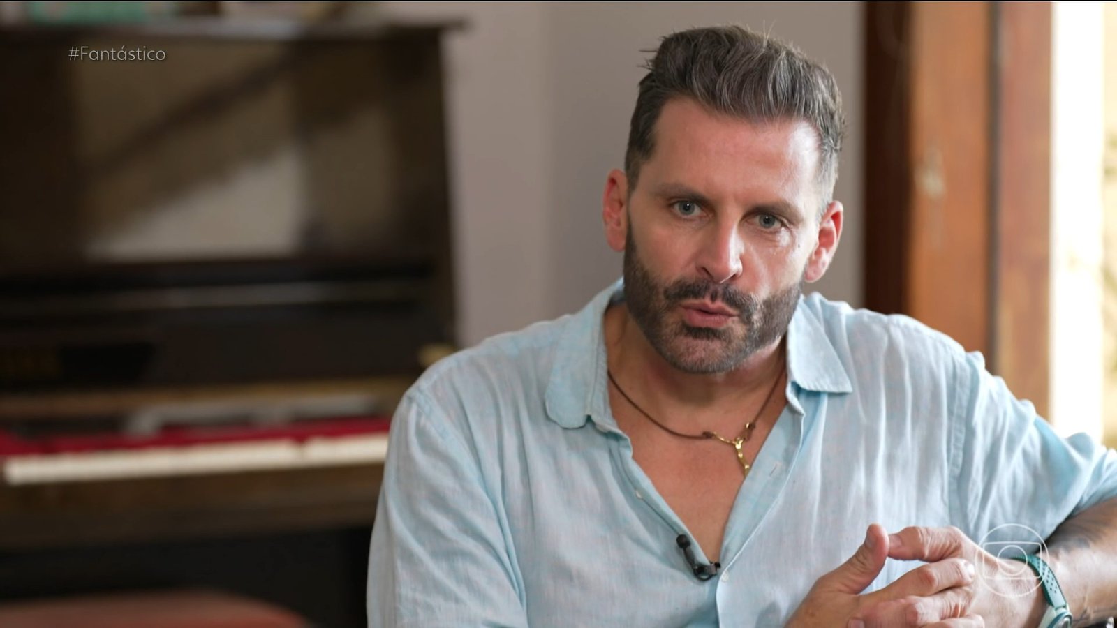 ‘Uma descarga elétrica que praticamente desliga o cérebro’: médico que atendeu Henri Castelli explica crise convulsiva