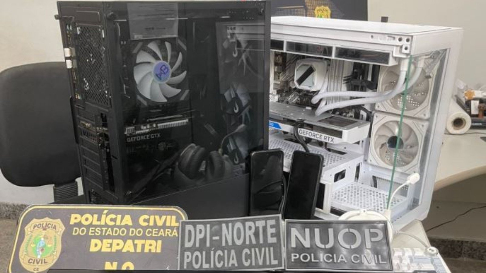 Venda de eletrônicos furtados na internet leva polícia a prender dupla por receptação em Fortaleza