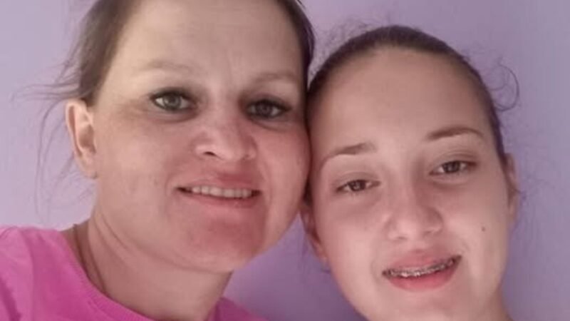 ‘Coração está em pedaços’, diz irmã e tia de vítimas mortas a facadas em SC