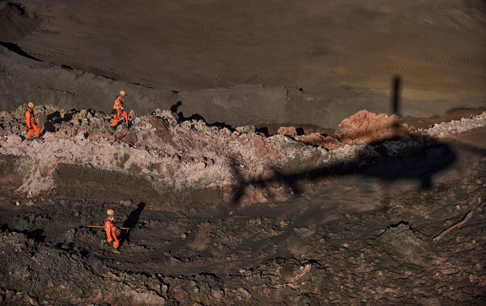 Brumadinho: após sete anos, bombeiros encerram buscas por vítimas da tragédia; duas pessoas não foram encontradas