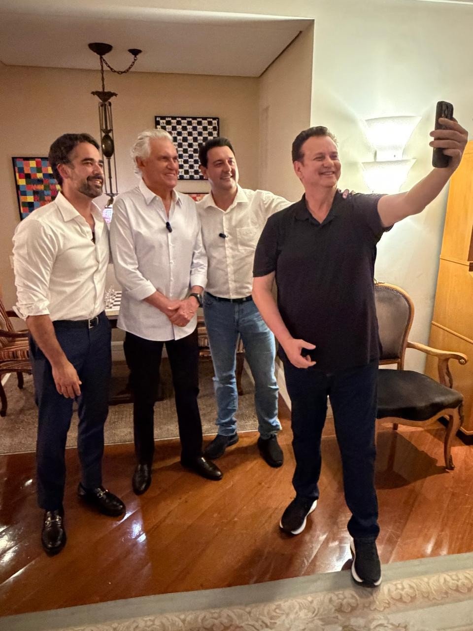 A reorganização da direita rumo à eleição – O Assunto #1650