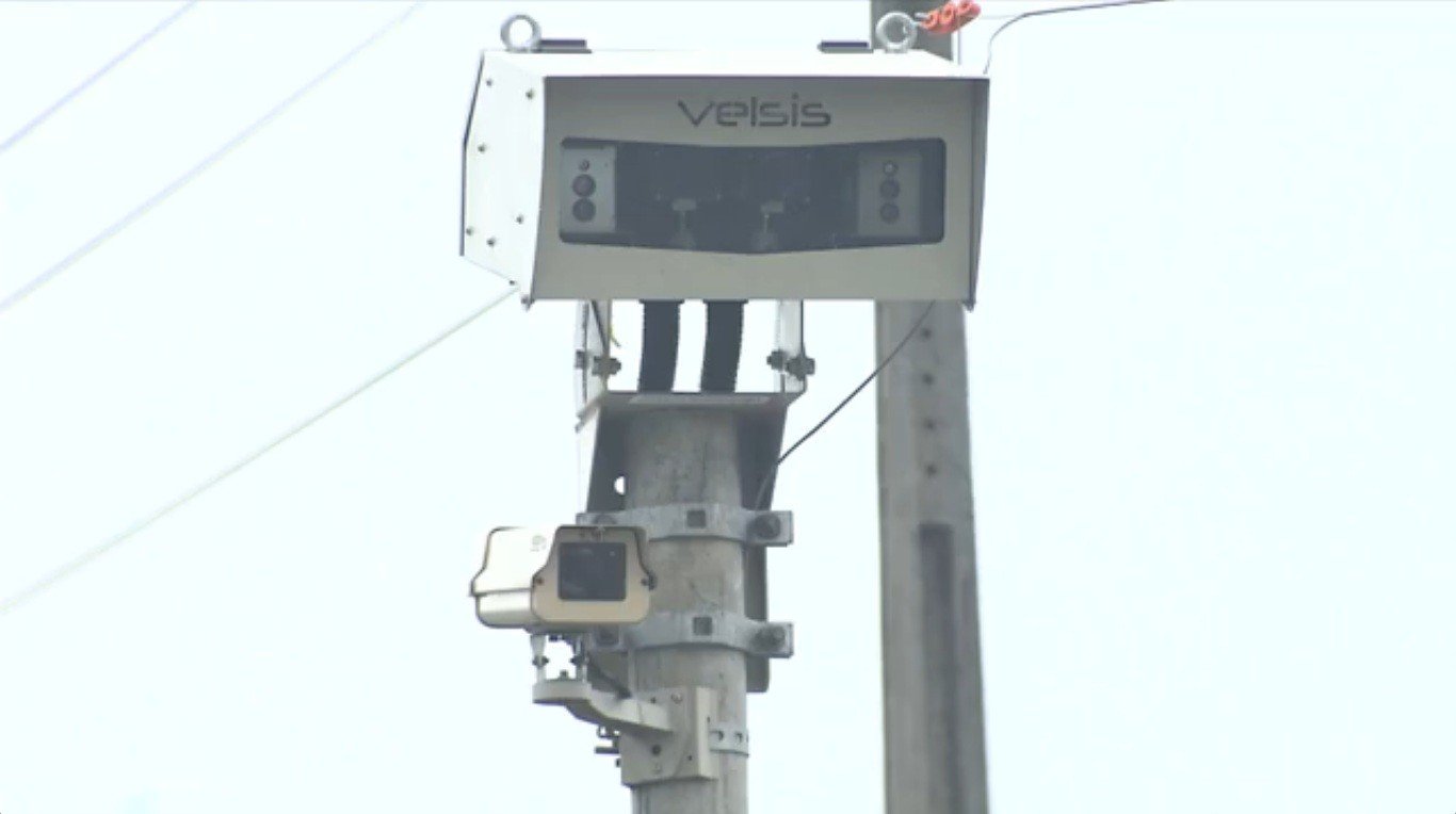 Mais de 10 novos radares de fiscalização eletrônica estão sendo instalados pelo DNIT na Paraíba