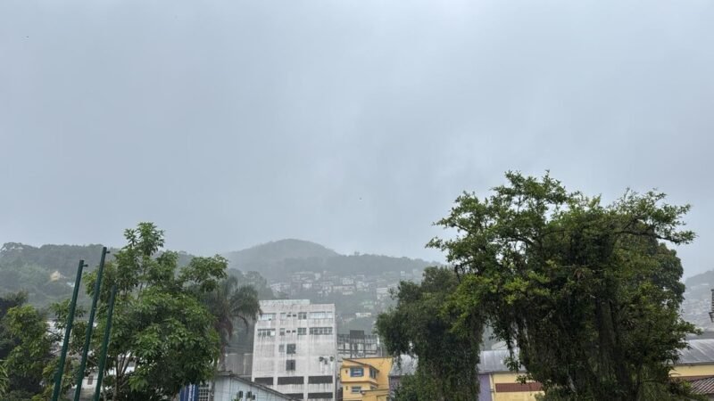 Chuvas em Petrópolis: Defesa Civil registra seis ocorrências nesta terça-feira