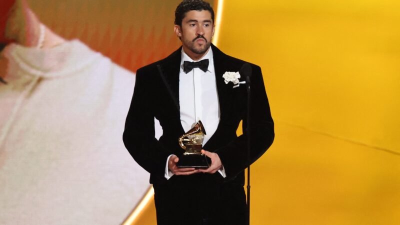 Protestos contra agência de imigração nos EUA dominam a cerimônia do Grammy 2026