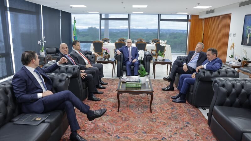 STF retoma julgamento de ações sobre penduricalhos nesta quinta