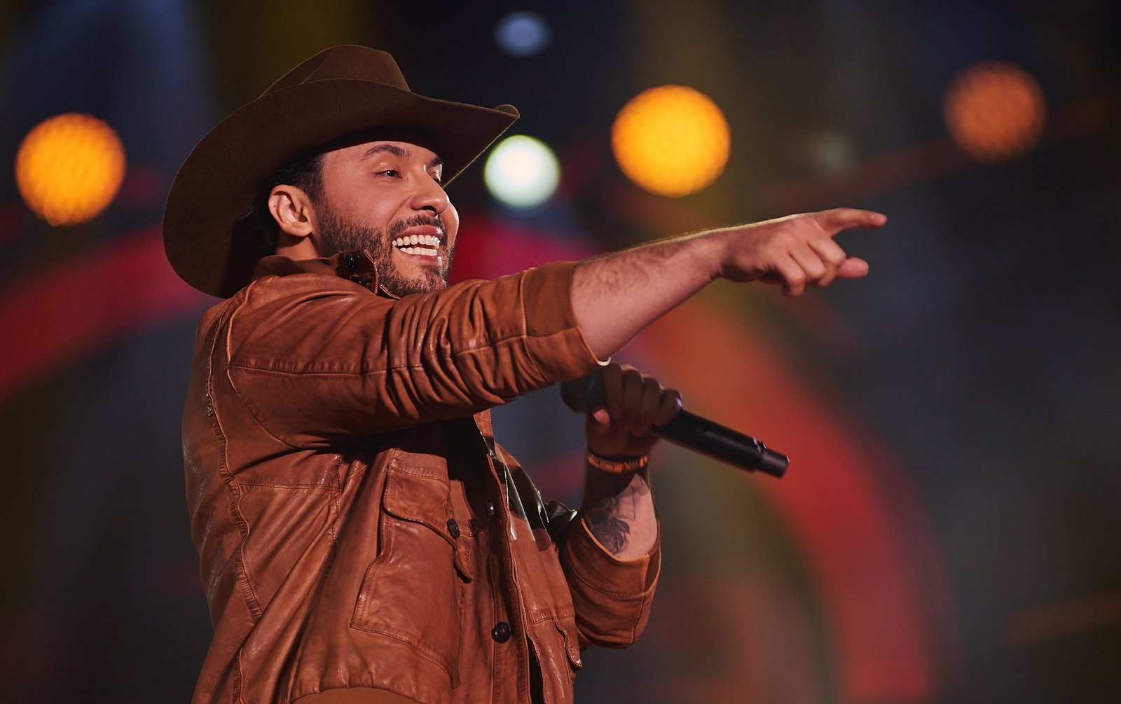 Murilo Huff é internado em Goiânia e cancela show