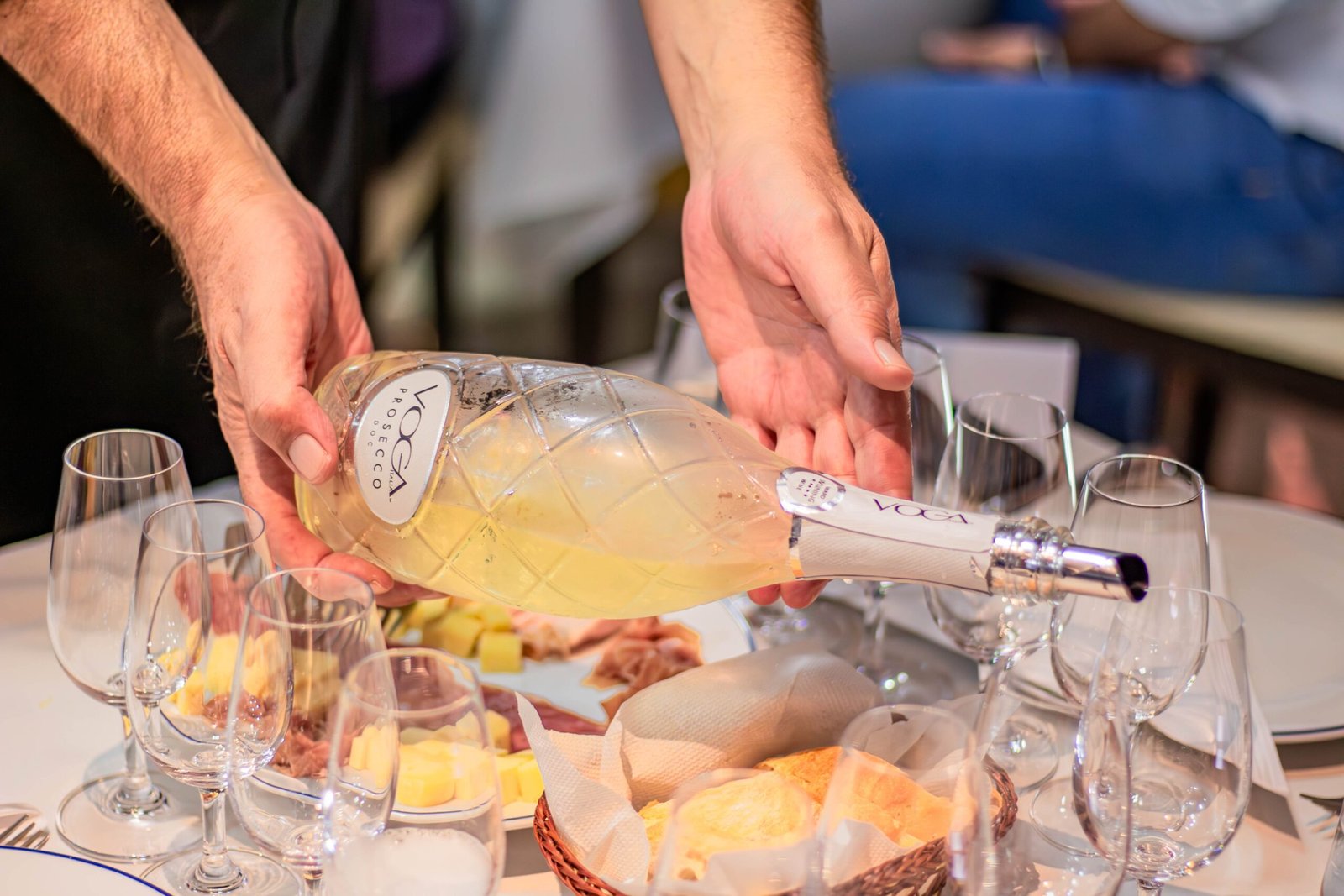 Qual é a temperatura ideal para servir cada tipo de vinho?