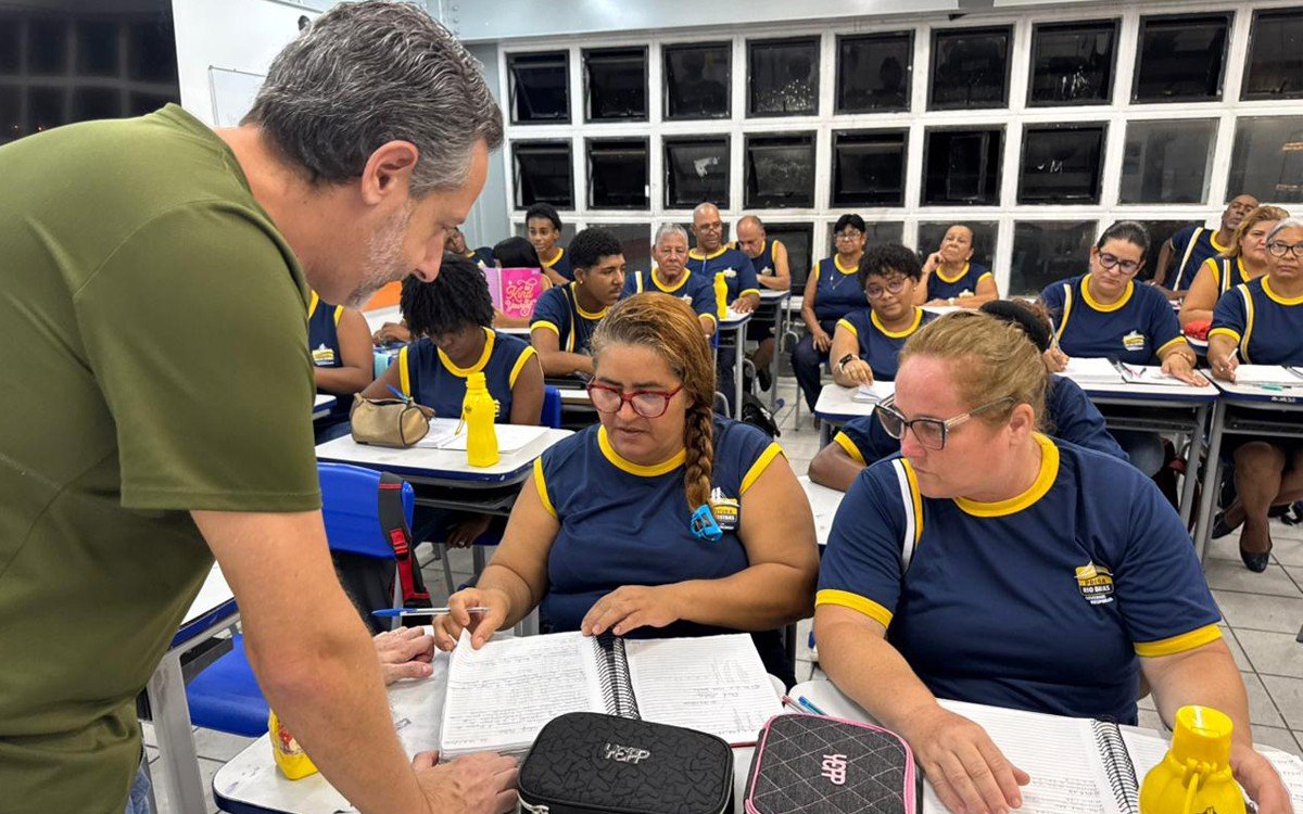 Matrículas da Educação de Jovens e Adultos seguem abertas