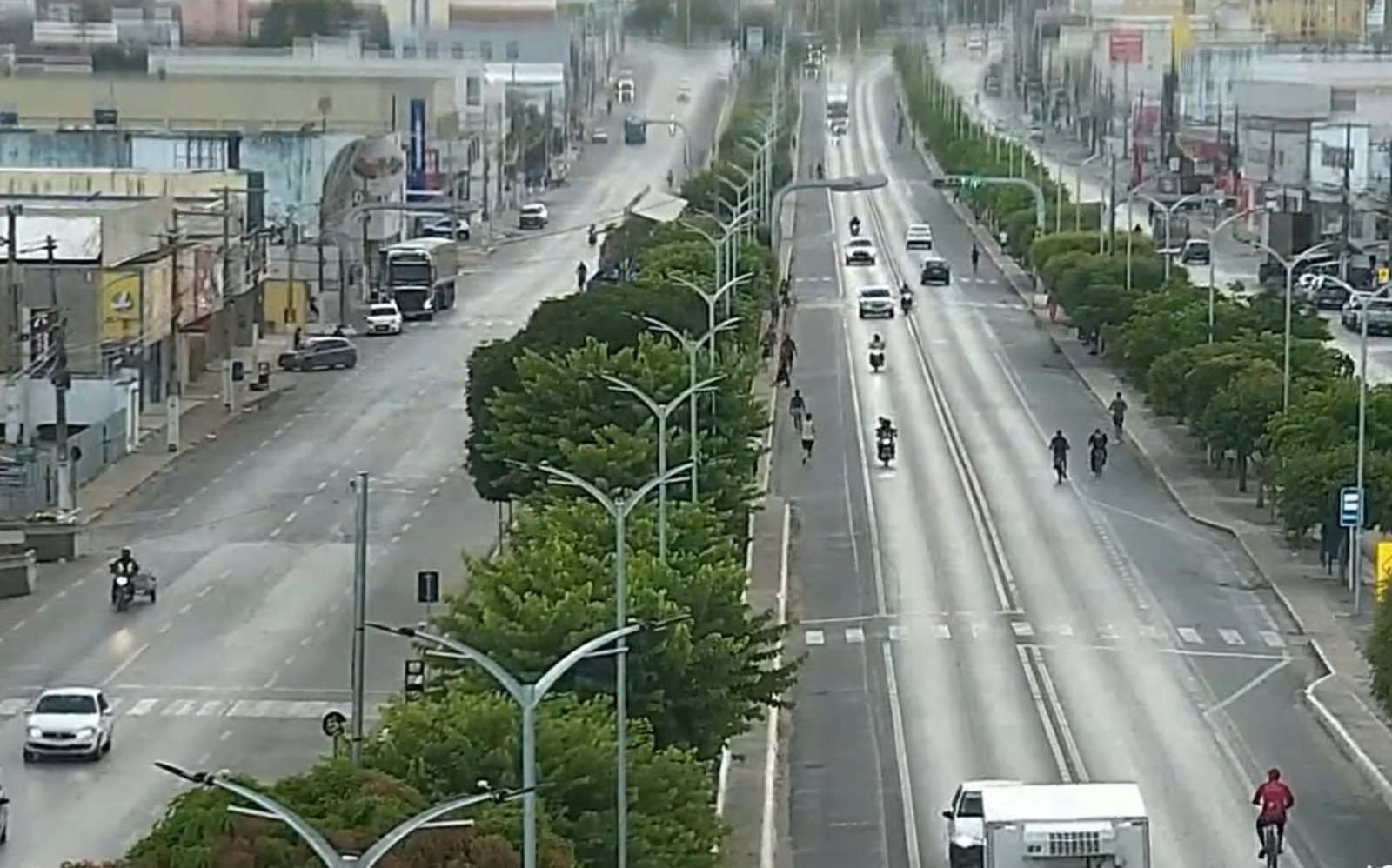 Previsão é de céu encoberto e pancadas de chuva na maior parte da Bahia durante fim de semana