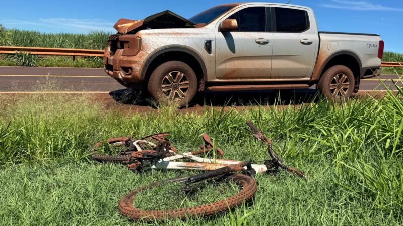Ciclista morre atropelado por caminhonete em Miguelópolis, SP