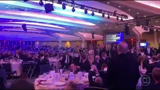 Ronald Reagan sofreu atentado no mesmo hotel onde tiros foram disparados em jantar com Trump