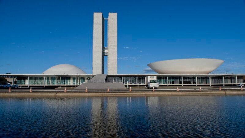 Congresso Nacional analisa veto de Lula ao PL da Dosimetria; saiba o que está em jogo