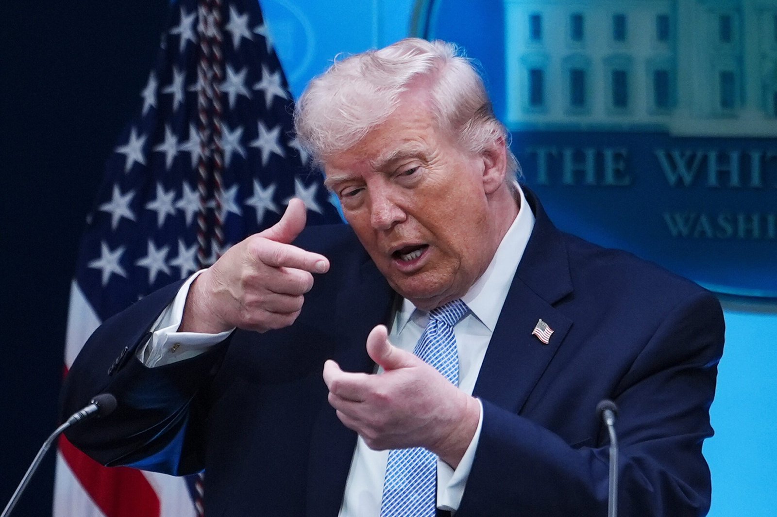 Sistema de reembolso das tarifas de Trump entra em vigor nos EUA; importadores temem falhas
