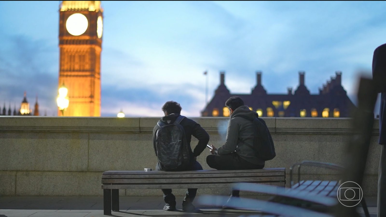 Uma geração sem cigarro é possível? – O Assunto #1707