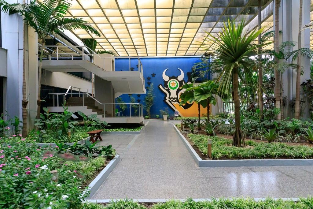 Governo sanciona lei que proíbe conteúdos sobre ‘ideologia de gênero’ em escolas públicas de MT