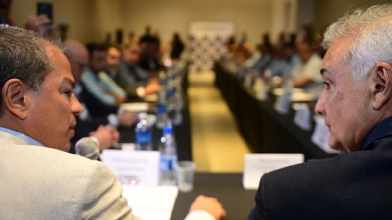 Rio das Ostras participa de reunião sobre nova partilha dos royalties