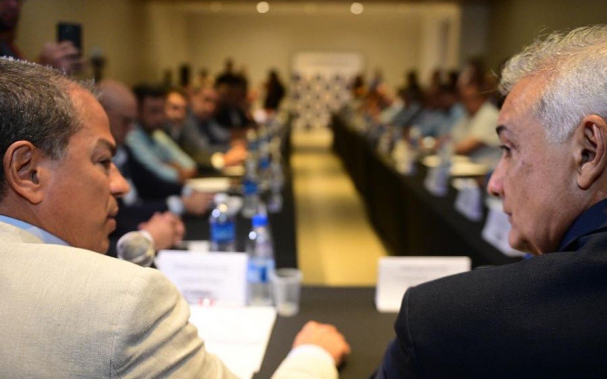 Rio das Ostras participa de reunião sobre nova partilha dos royalties