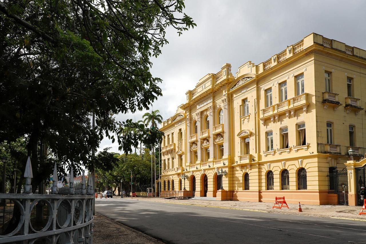 Secretários de Pernambuco pedem exoneração para disputar eleições; saiba quem sai e quem entra