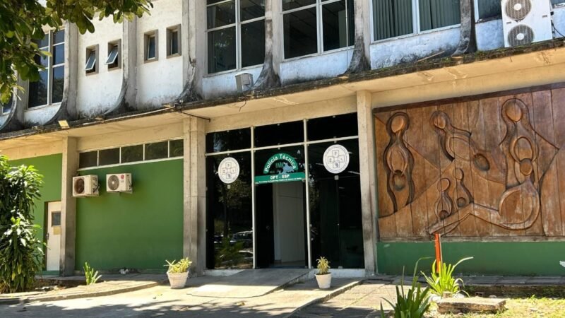 Vigilante é morto a tiros enquanto esperava transporte da empresa em Salvador