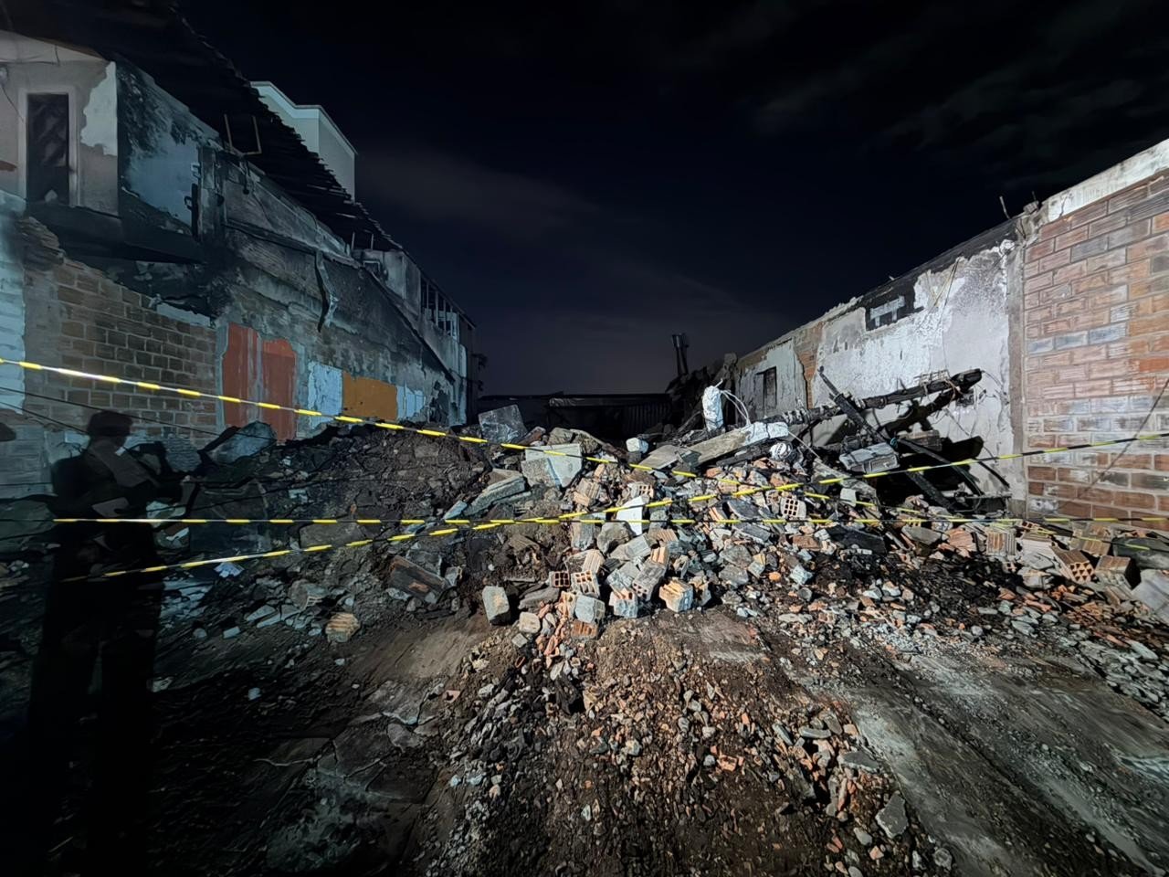 VÍDEO mostra como ficou o restaurante atingido por avião de pequeno porte no RS