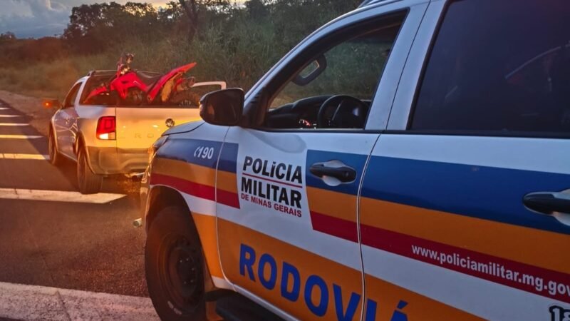 Corpo encontrado em bueiro, tombamento de caminhão com bois e festa em casa de apoio; veja as notícias mais lidas da semana