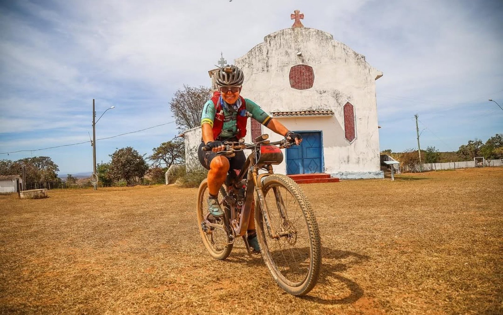 Atleta mineira morre durante competição de ciclismo de ultradistância entre SP e MG