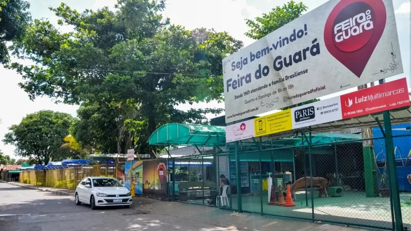 Homem é preso suspeito de agredir ex-companheira com socos e chutes em rua do DF