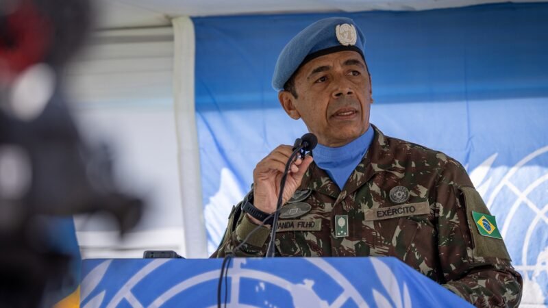 General brasileiro que chefiou missão na ONU no Congo morre aos 62 anos