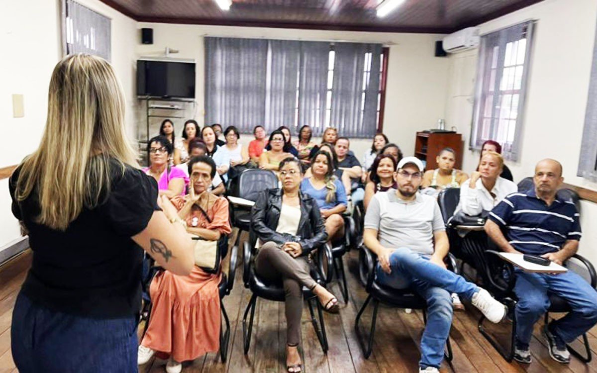 Oficina qualifica permissionários das feirinhas de Rio das Ostras