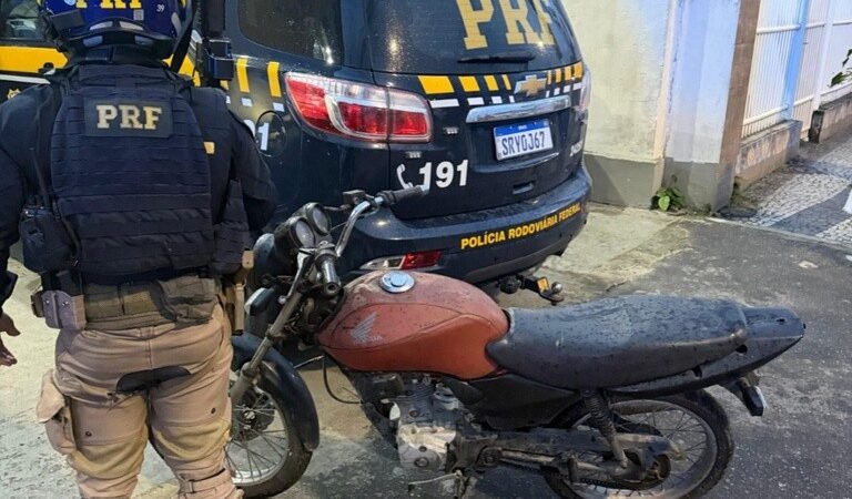 Homem é detido com moto adulterada na Rodovia Rio-Santos, em Angra dos Reis