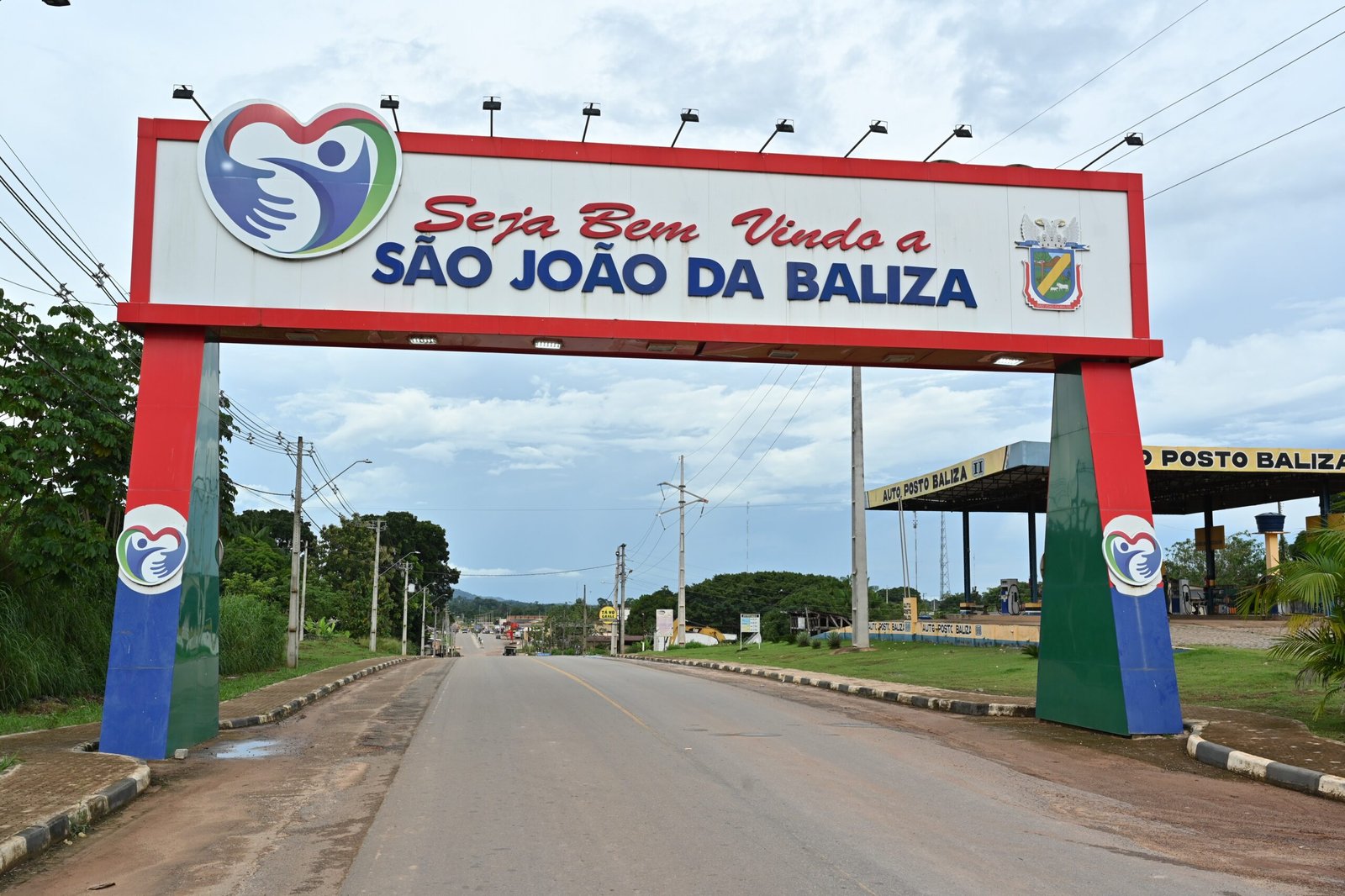Jovem é espancado por homens encapuzados em São João da Baliza