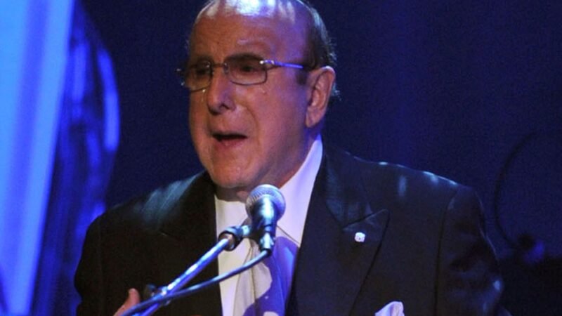Clive Davis, produtor que lançou Whitney Houston e Bruce Springsteen, morre aos 94 anos