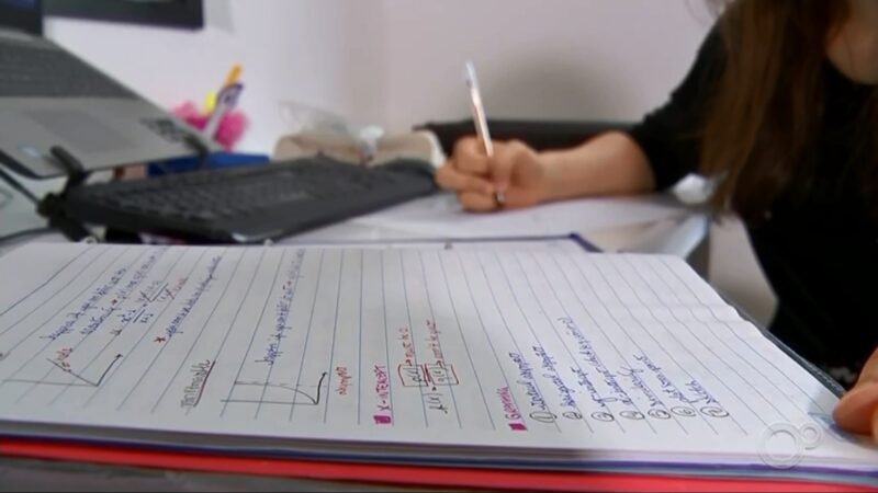 Homeschooling e o papel das escolas na educação brasileira – O Assunto #1750