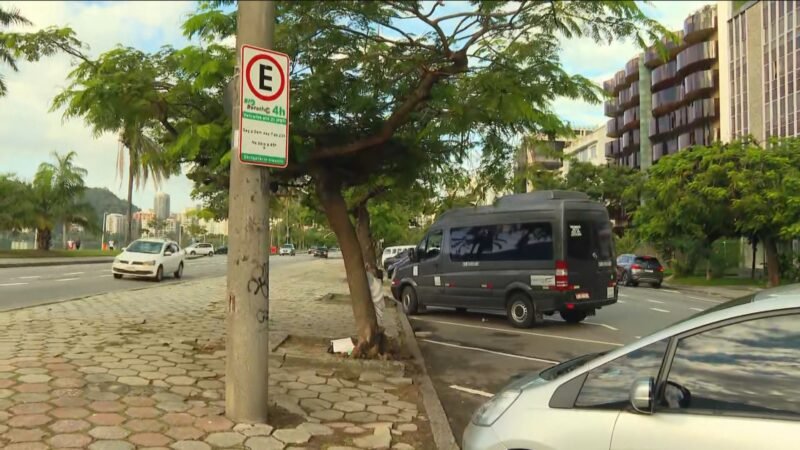 Rio Rotativo Digital chega à orla da Zona Sul na segunda-feira; prefeitura cita combate à atuação de flanelinhas