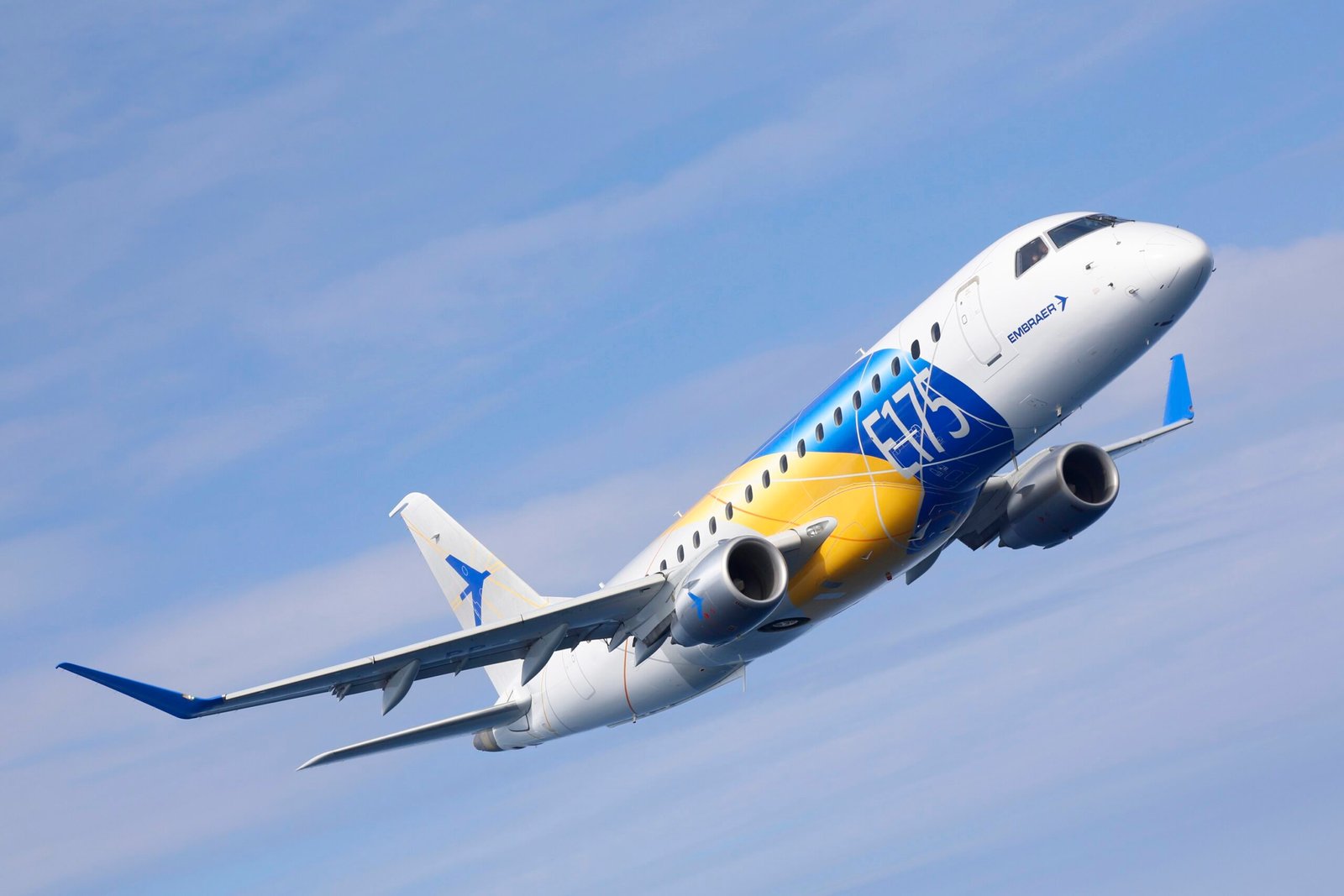Embraer tem receita recorde de R$ 11,3 bilhões no 2º trimestre de 2026 e entrega 65 aviões