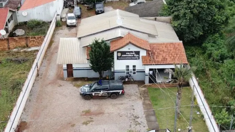 Marido é suspeito de matar esposa a tiros na presença dos filhos em fazenda de MT