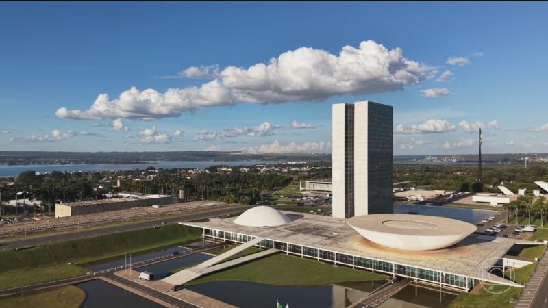 Salários de até R$ 37 mil: confira os concursos públicos de 2026