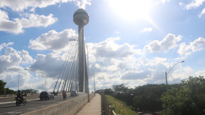 Cidade do PI registra 41,1°C e tem a segunda maior temperatura do Brasil; umidade chegou a 13%