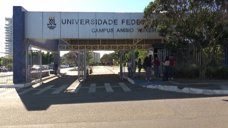 Inscrições para concurso da Ufba com 139 vagas terminam nesta quinta; salários vão até R$ 5,2 mil
