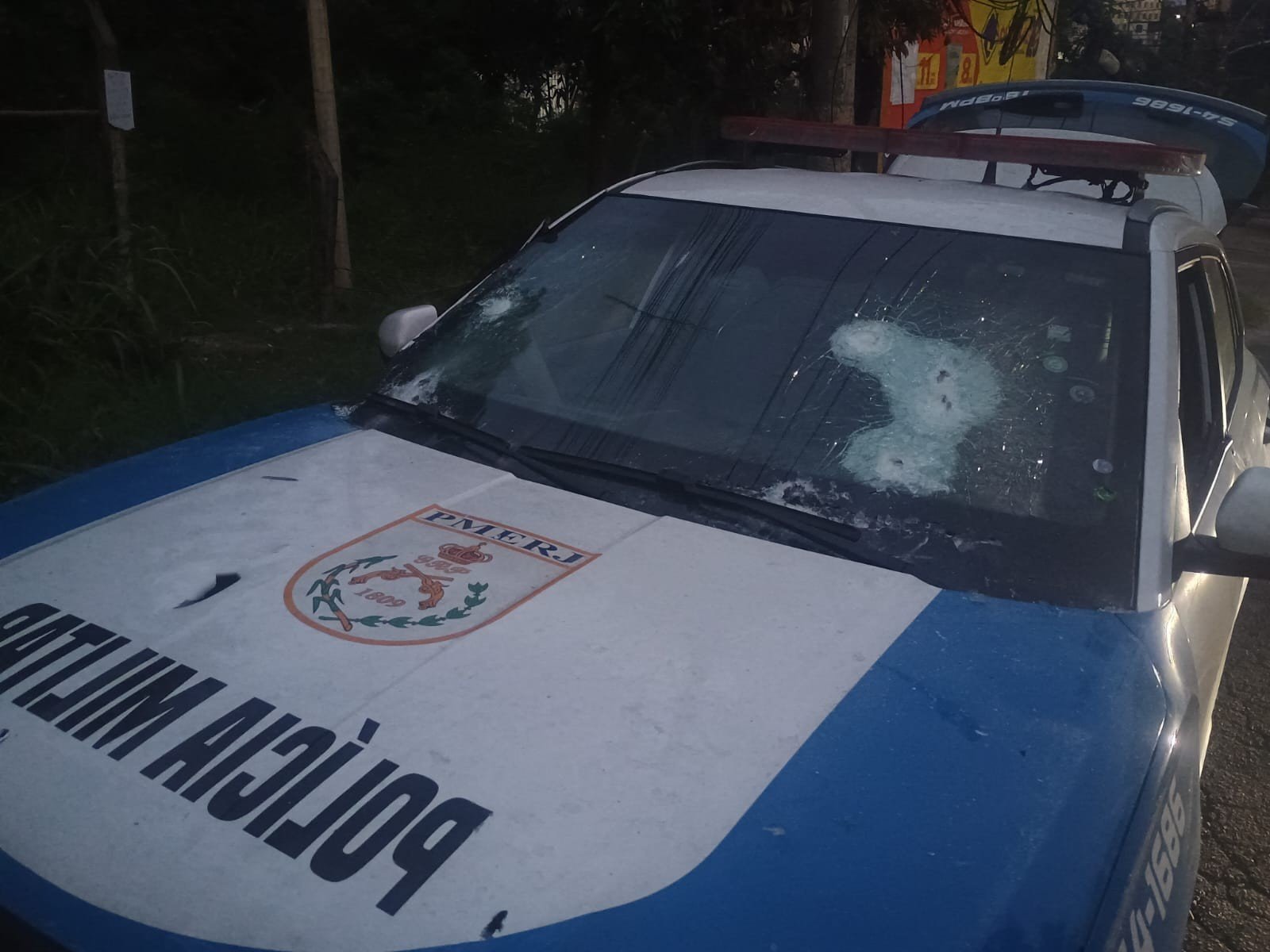 Tiroteio deixa um PM do Bope morto e outros quatro agentes feridos na Gardênia Azul
